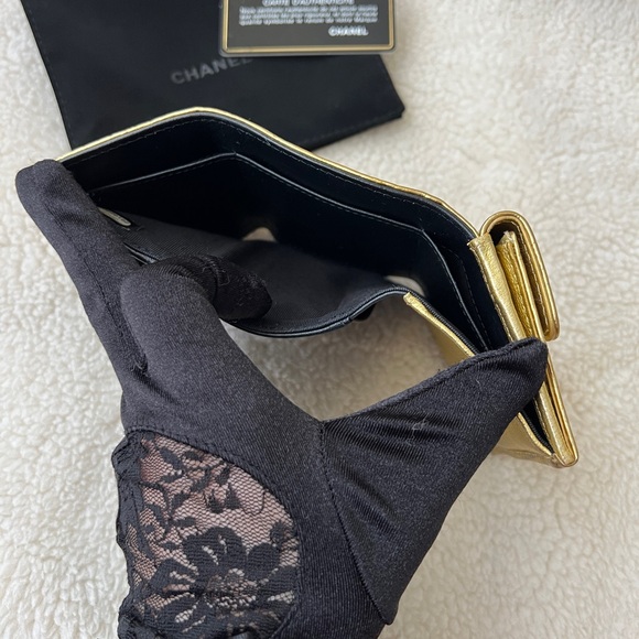 Auth Chanel Metallic Gold Croc Embossed Trifold Compact Wallet - Picture 9 of 15